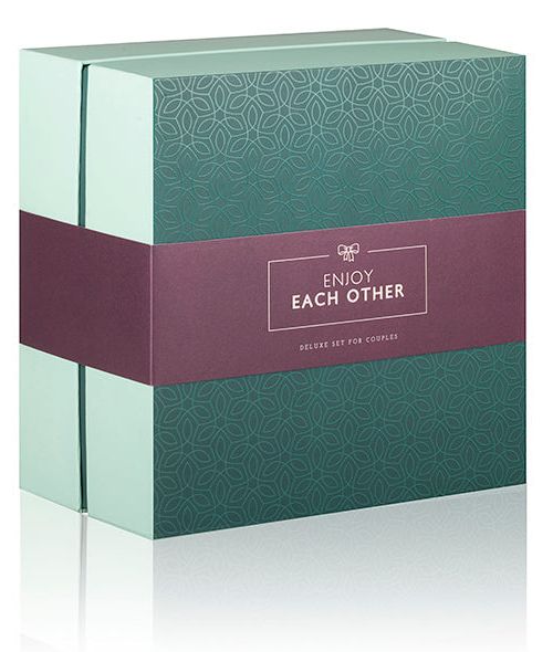 Loveboxxx Romantic Couples Box