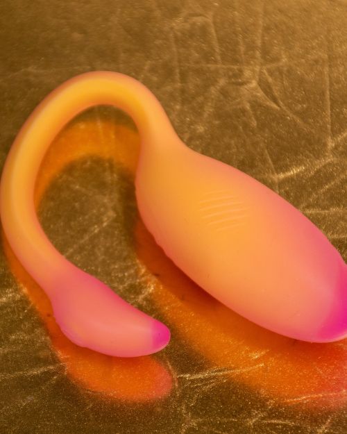 Magic Motion Flamingo Max Vibrerend Eitje Met App Oranje